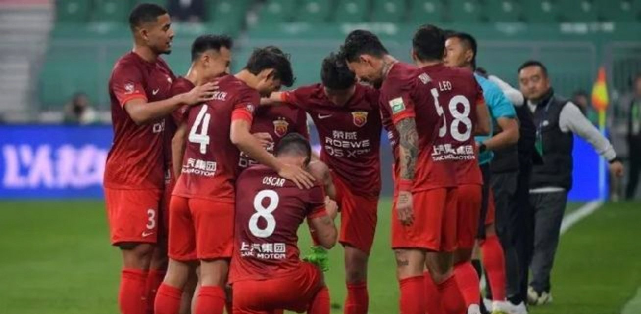 关键时刻CBA常规赛焦点战；北京国安绝杀压哨；球迷炸锅；更衣室氛围转暖(cba北京球迷京骂)