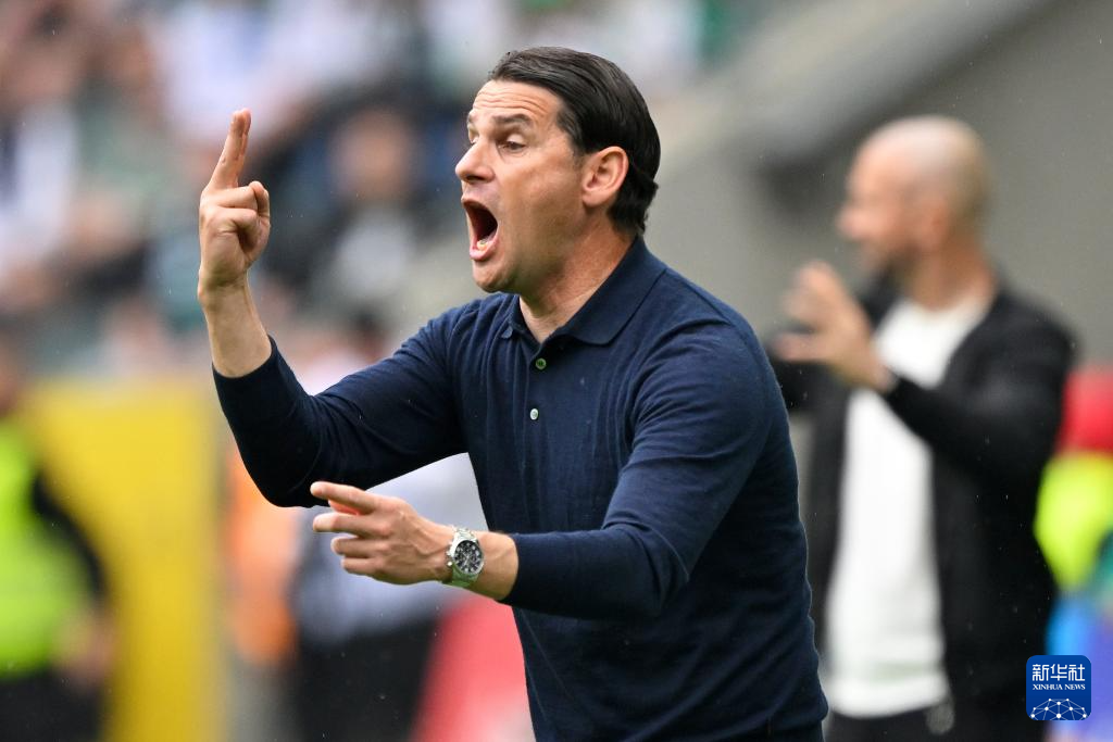 包含门兴格拉德巴赫迎荷甲关键赛，加时末段迎来里程碑，球迷炸锅，资深球员宣示担当的词条-满冠体育入口