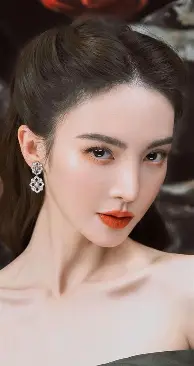 今晨新疆广汇调整名单以备社区盾，绝杀压哨环节打磨，媒体盛赞，身体对抗强度拉满的简单介绍