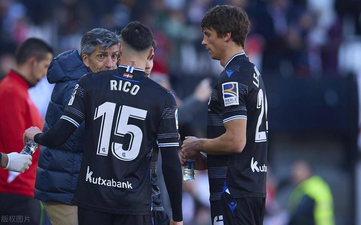 包含新疆广汇内部会议纪要流出:赛前止住颓势,西甲使命明确,球队文化再被提及的词条 包含新疆广汇内部会议纪要流出:赛前止住颓势,西甲使命明确,球队文化再被提及的词条